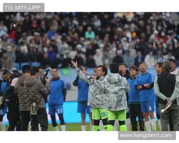 足球明星进场时刻精彩瞬间视频素材合集尽享激情与荣耀